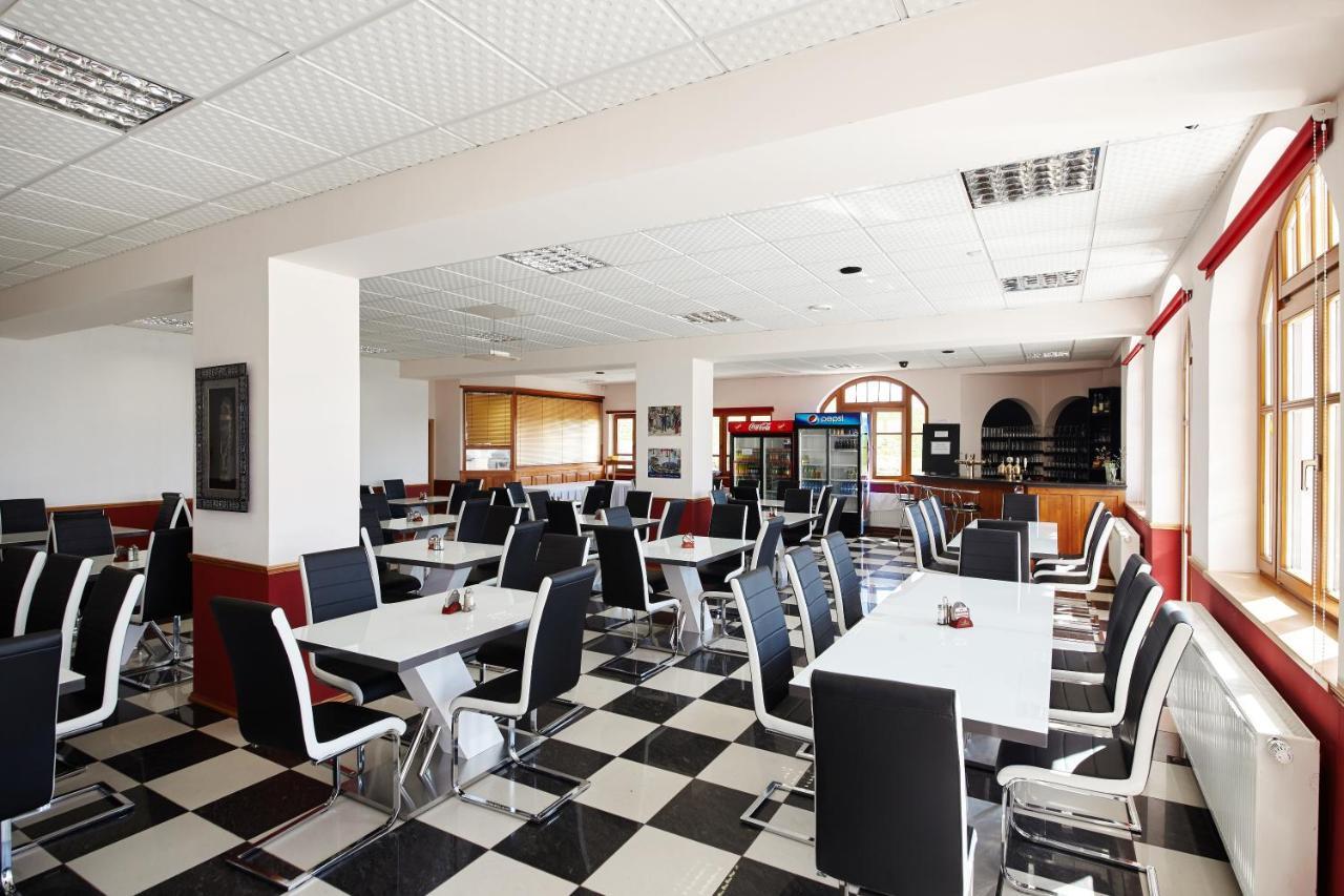 Hotel Stamberk Naceradec Екстериор снимка