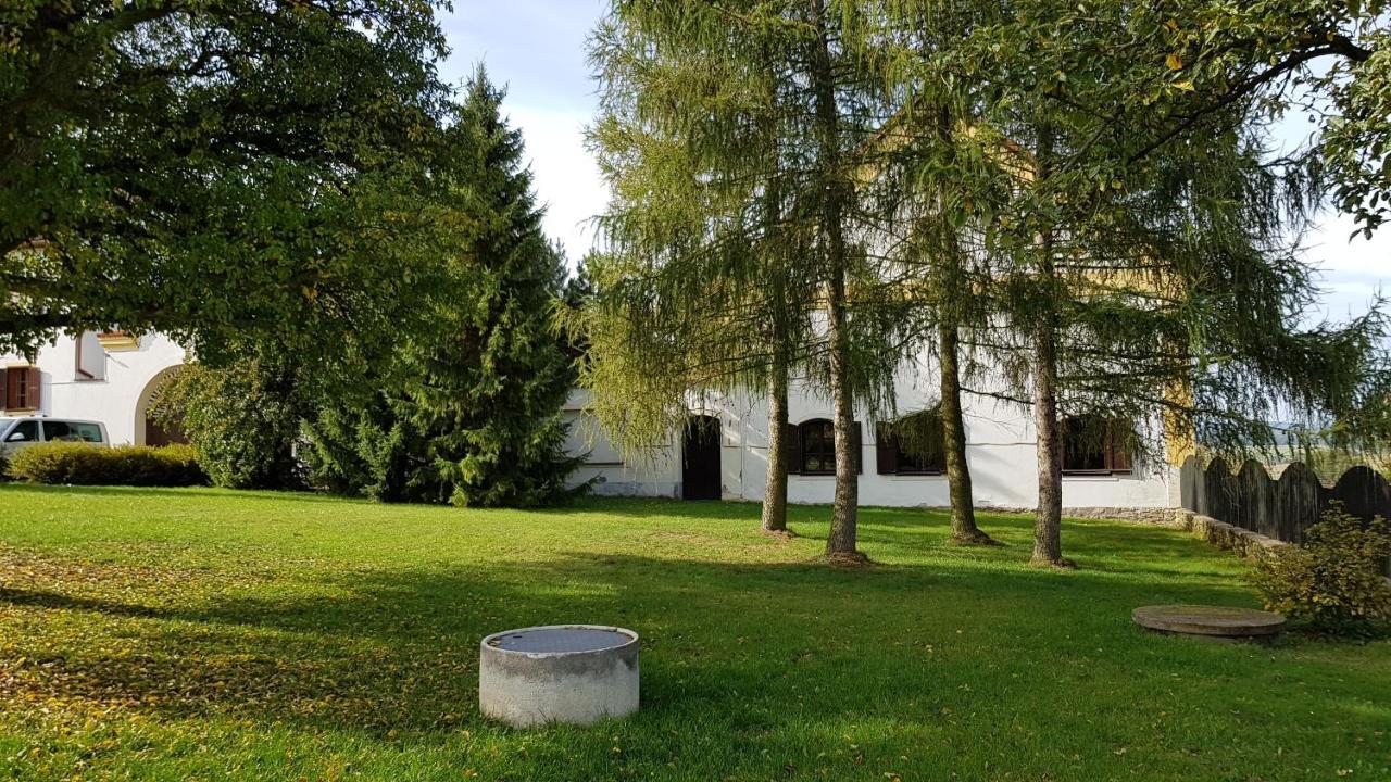 Hotel Stamberk Naceradec Екстериор снимка