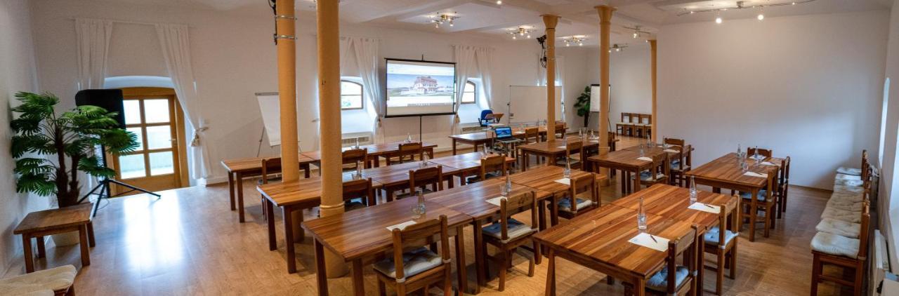 Hotel Stamberk Naceradec Екстериор снимка